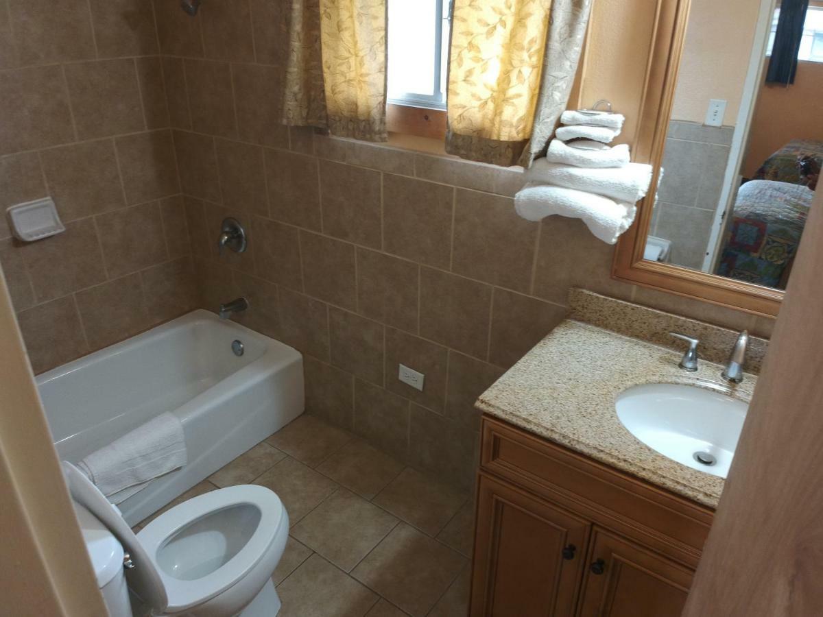 Encino Motel Плезантон Экстерьер фото